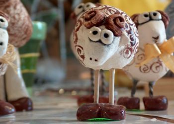 Powiększ zdjęcie: ceramiczne baranki